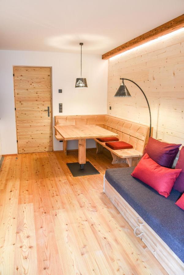 Rocca Apartments セスト エクステリア 写真