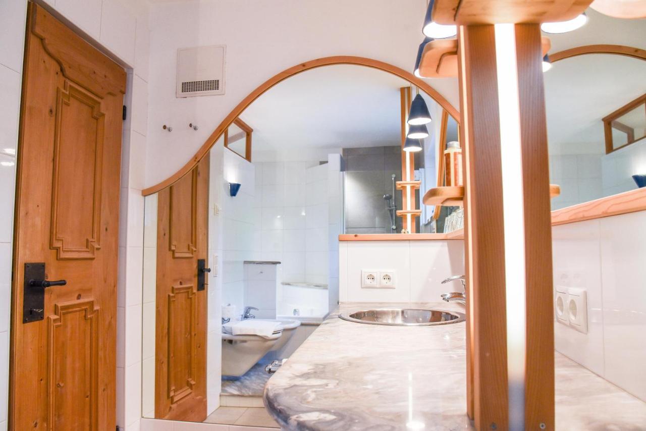Rocca Apartments セスト エクステリア 写真