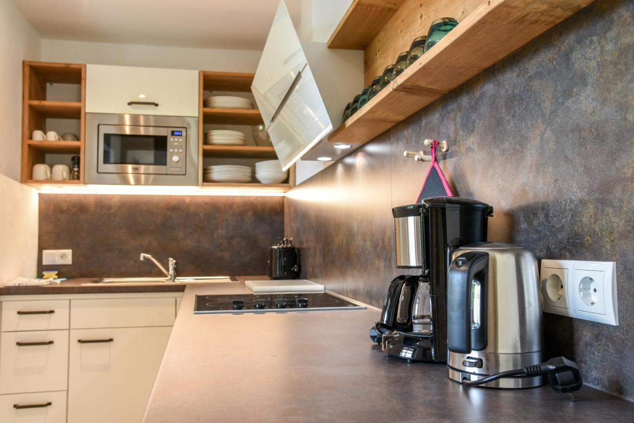Rocca Apartments セスト エクステリア 写真