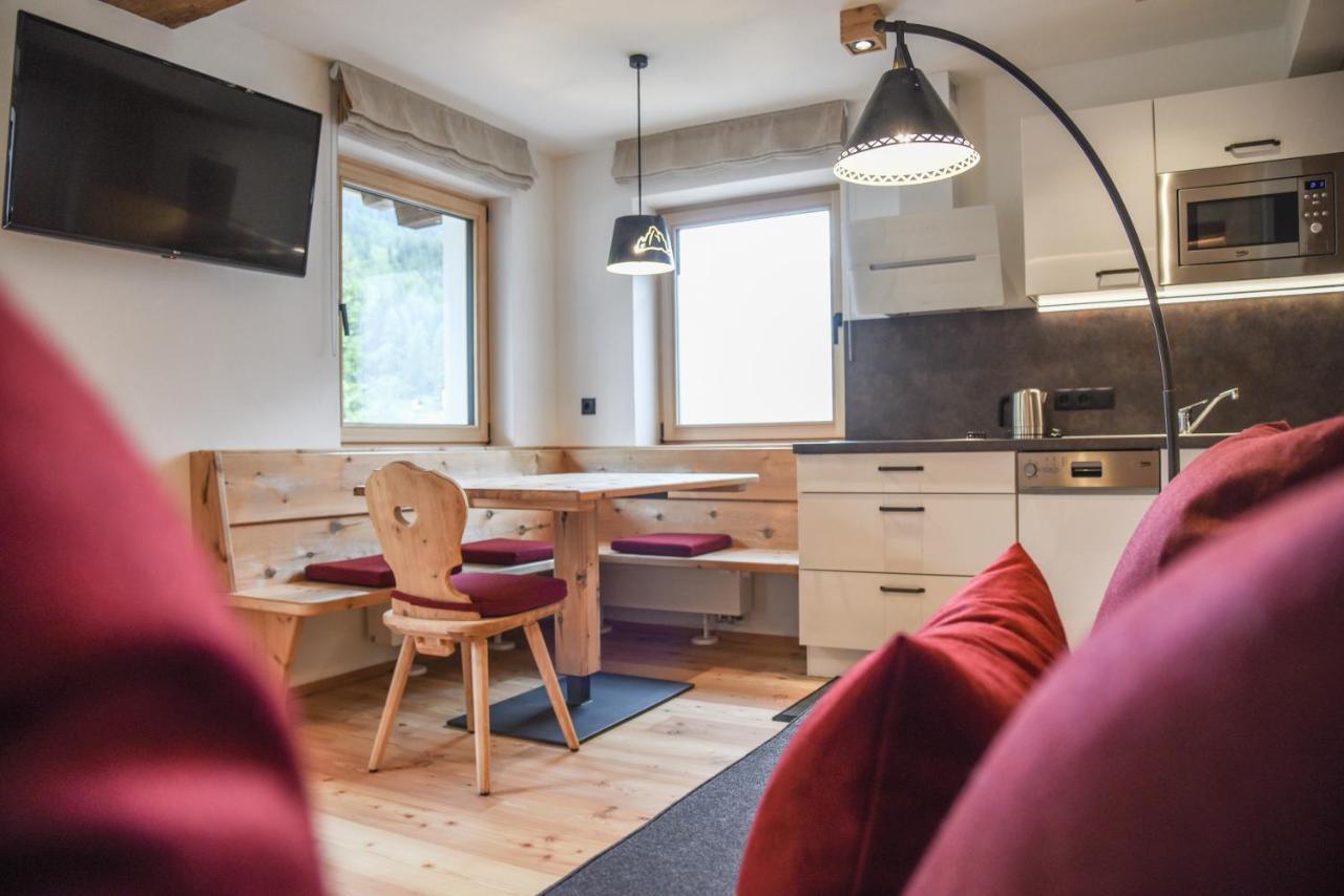Rocca Apartments セスト エクステリア 写真